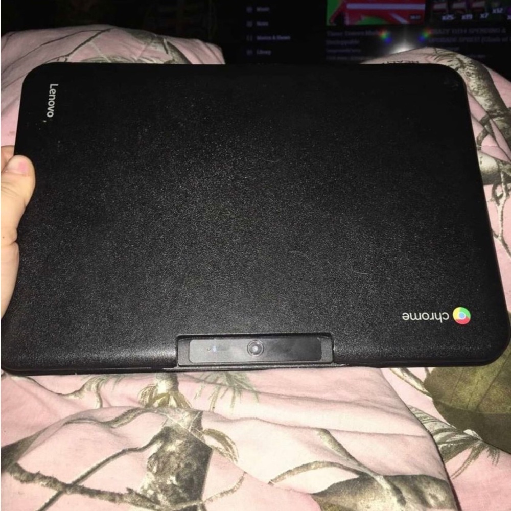 Discontinued Lenovo N22 TouchScreen Chromebook